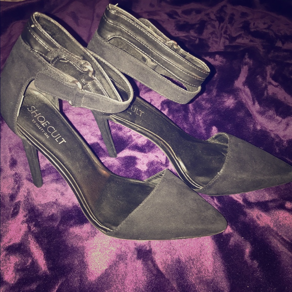 Nasty Gal pumps